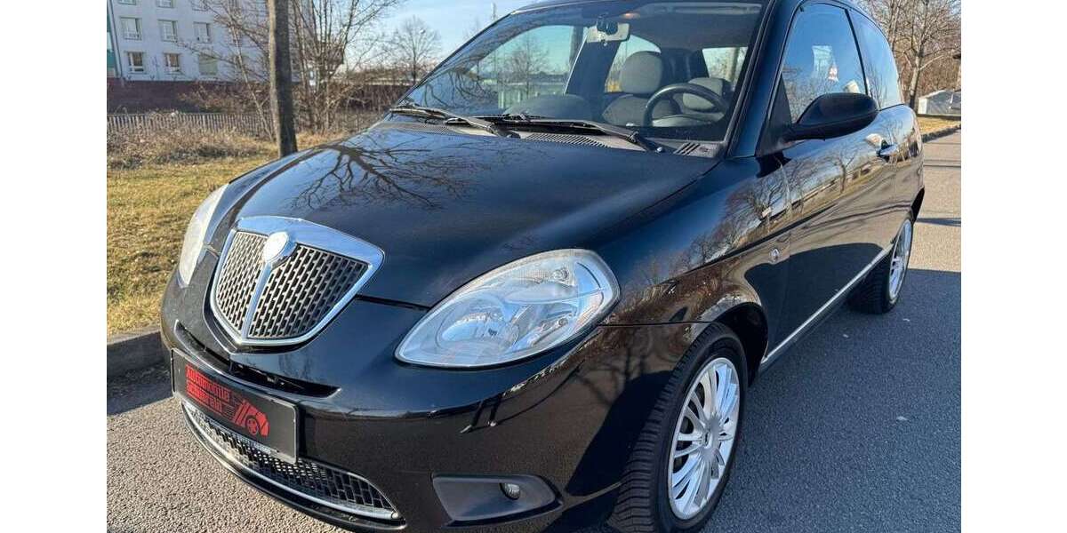 Lancia Ypsilon 91.979 km 4.400 &euro; Leipzig 04129