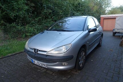 Peugeot 206 286.300 km 690 &euro; Rödinghausen 32289