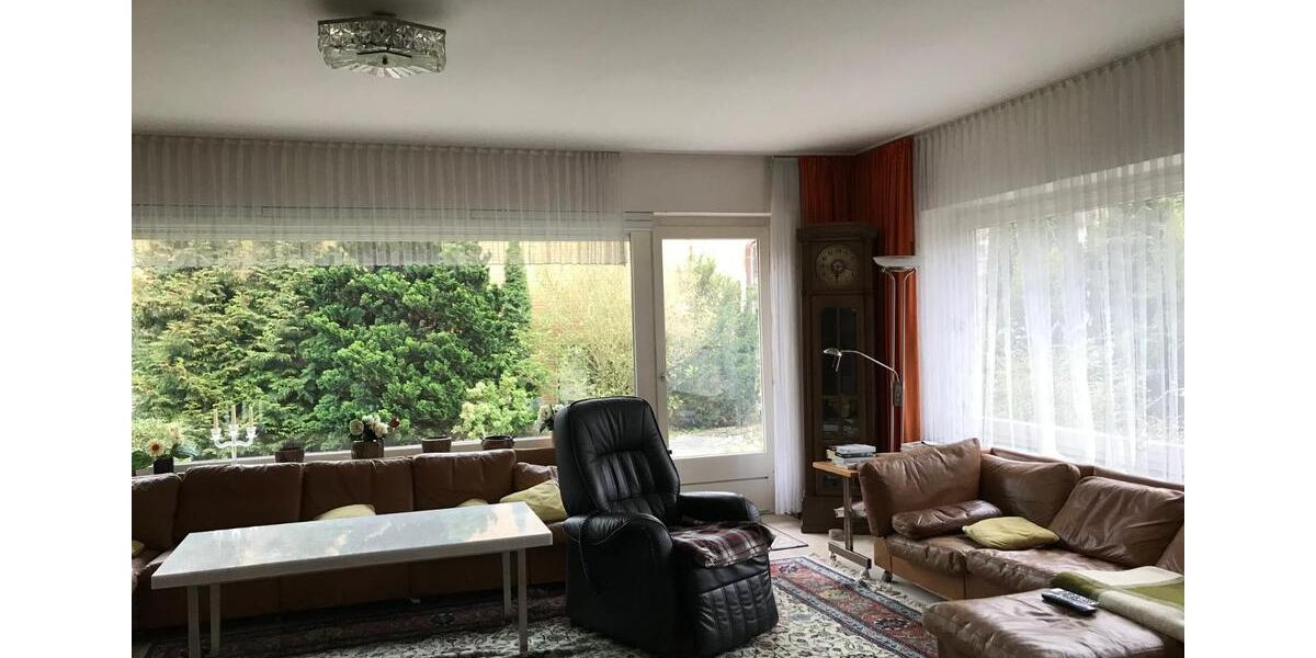 Erdgeschoßwohnung Wolfsburg Alt-Wolfsburg - 4 Zimmer, 125 m&sup2;, 1.250&euro; | Angebot:17370893