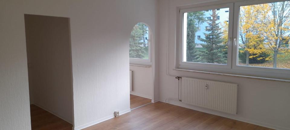 Etagenwohnung Gera Lusan - 1.5 Zimmer, 33 m&sup2;, 32.000&euro; | Angebot:26020073
