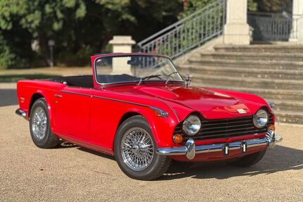 Triumph TR5