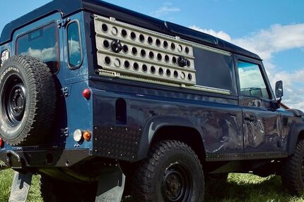 Land Rover Defender 327.000 km 29.500 &euro; München 81479