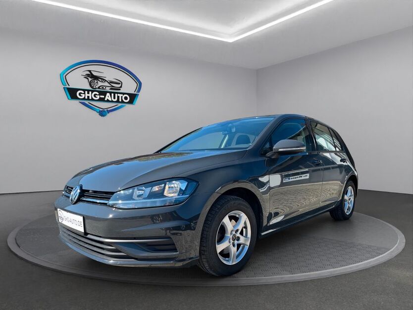 VW Golf 36.500 km 14.890 € Weßling 82234
