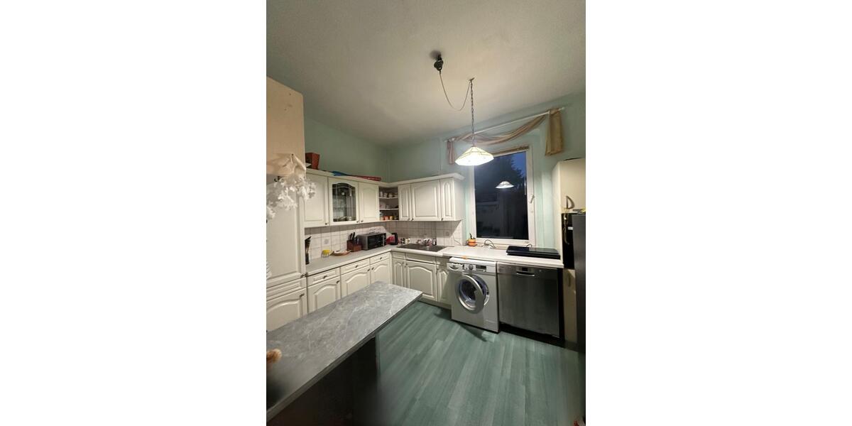 Einfamilienhaus Allstedt - 7 Zimmer, 191 m&sup2;, 214.000&euro; | Angebot:19980914