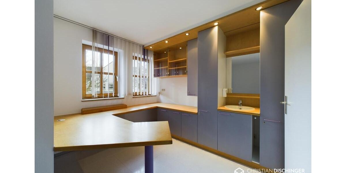 Gewerbeobjekt Nittendorf - 1.495&euro; | Angebot:20427973