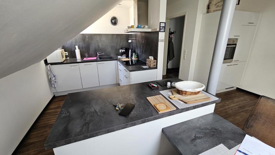 Dachgeschoßwohnung Bad Kissingen - 2.5 Zimmer, 60 m&sup2;, 660&euro; | Angebot:26356631