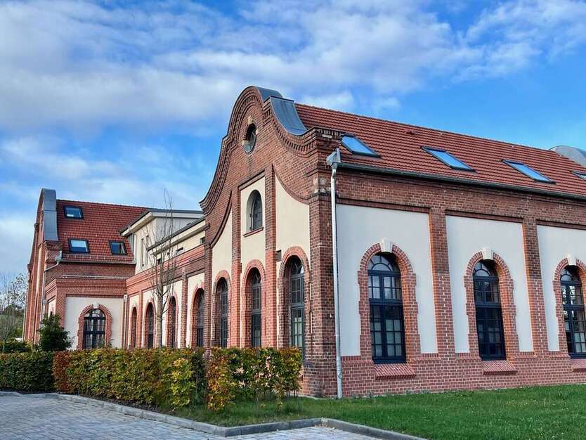 Wohnung zum Mieten in Dresden 1.150 € 90.4 m²