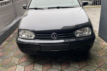 VW Golf 225.000 km 5.500 &euro; Dernbach 56428