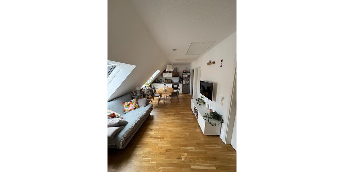 Dachgeschoßwohnung Mainz Oberstadt - 3 Zimmer, 49 m&sup2;, 990&euro; | Angebot:26385764
