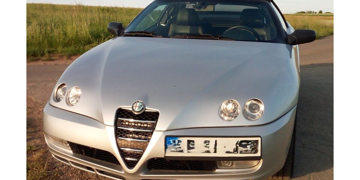 Alfa Romeo Spider 203.000 km 5.900 &euro; Osburg 54317
