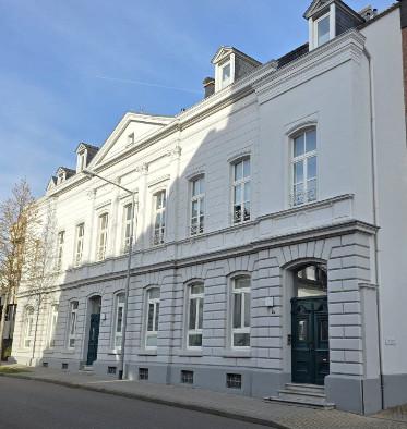 Zentrale Lage: Mini-Loft 58qm auf 2 Ebenen inkl. Stellplatz 2 zimmer