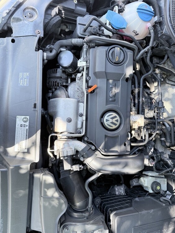 VW sirocco 248.000 km 4.850 € Roggenburg 89297