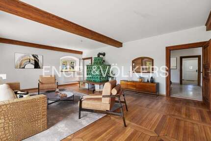 Haus zum Mieten in Icking 6.450 € 386 m²