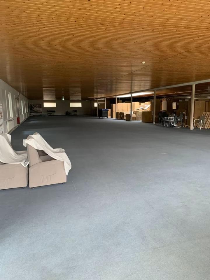 Lagerfläche zu vermieten I 560 qm I mit Laderampe I Lagerhalle