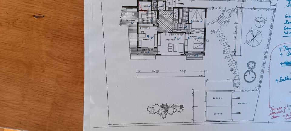 Einfamilienhaus Überlingen - 6 Zimmer, 215 m&sup2;, 2.800&euro; | Angebot:25281442