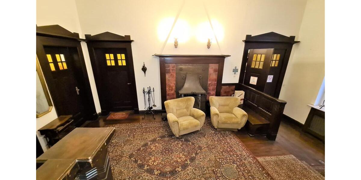Villa Itzehoe - 5 Zimmer, 190 m&sup2;, 1.450&euro; | Angebot:24553481