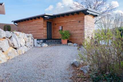 Haus Waldeck - 2 Zimmer, 48 m&sup2;, 720&euro; | Angebot:26163429