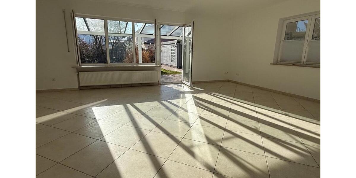 Doppelhaushälfte Tutzing - 5 Zimmer, 141 m&sup2;, 2.390&euro; | Angebot:24660608