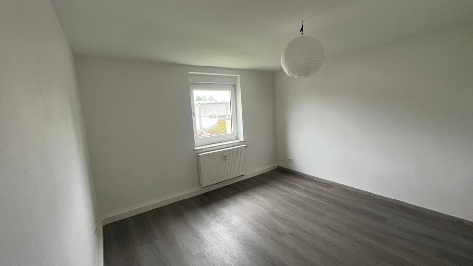 Etagenwohnung Auerbach in der Oberpfalz - 2 Zimmer, 33 m&sup2;, 350&euro; | Angebot:26137218