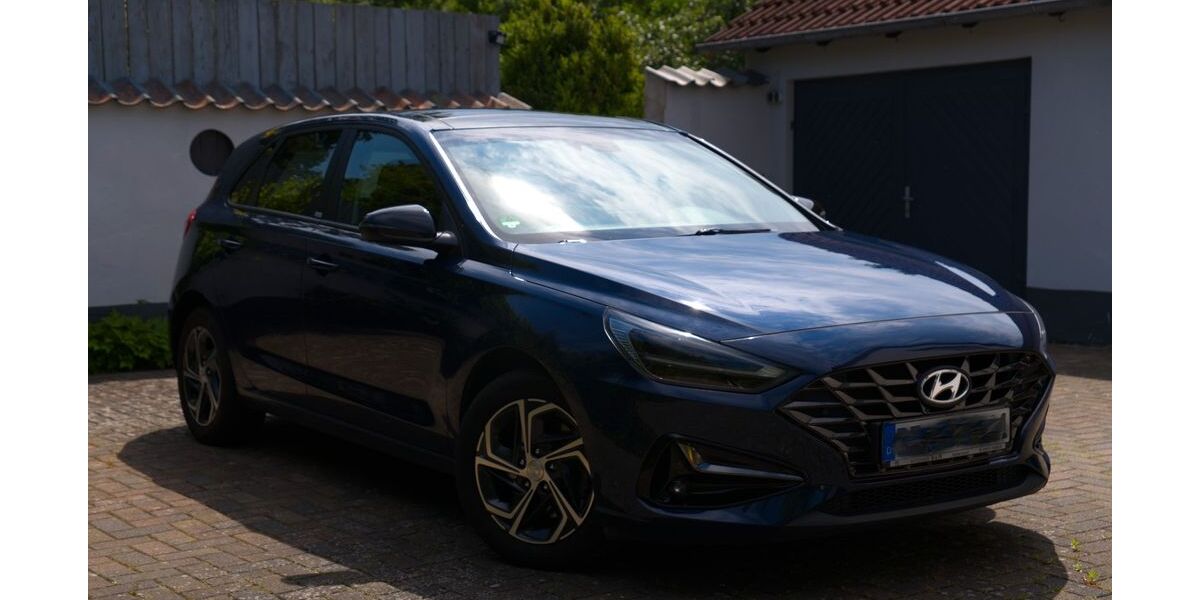 Hyundai i30 72.762 km 15.490 &euro; Lengede 38268