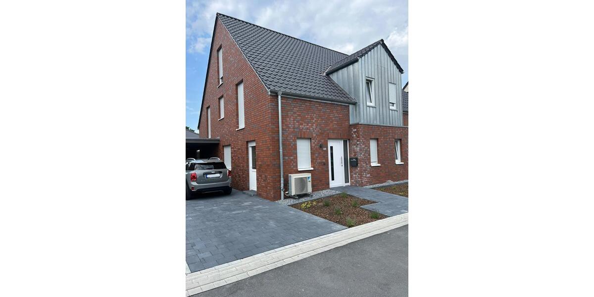 moderne Doppelhaushälfte zu vermieten, Niedrigenergiehaus! 4 zimmer