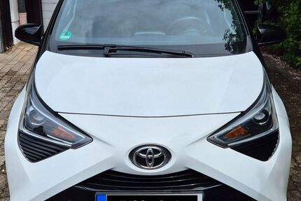 Toyota Aygo (X) 29.000 km 10.200 &euro; Mammendorf 82291