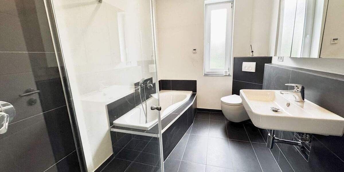 Etagenwohnung Fuldatal Ihringshausen - 4 Zimmer, 98 m&sup2;, 265.000&euro; | Angebot:25707527
