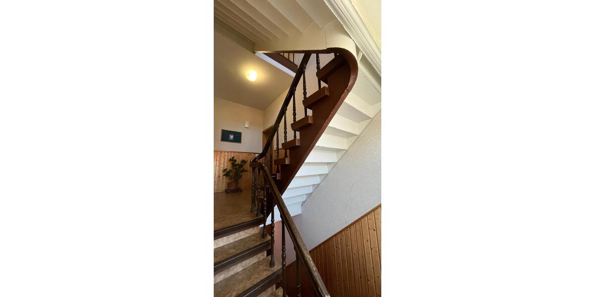 Dachgeschoßwohnung Mirow - 2.5 Zimmer, 64 m&sup2;, 480&euro; | Angebot:26247924