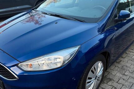 Ford Focus 260.000 km 3.990 &euro; Herne 44649