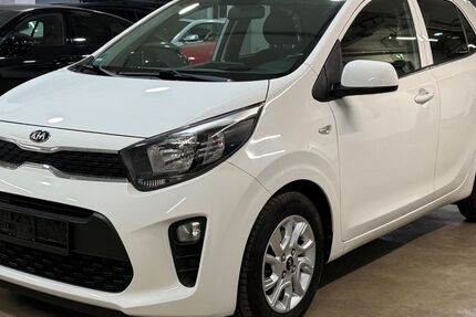 Kia Picanto 88.793 km 7.599 &euro; München 81677