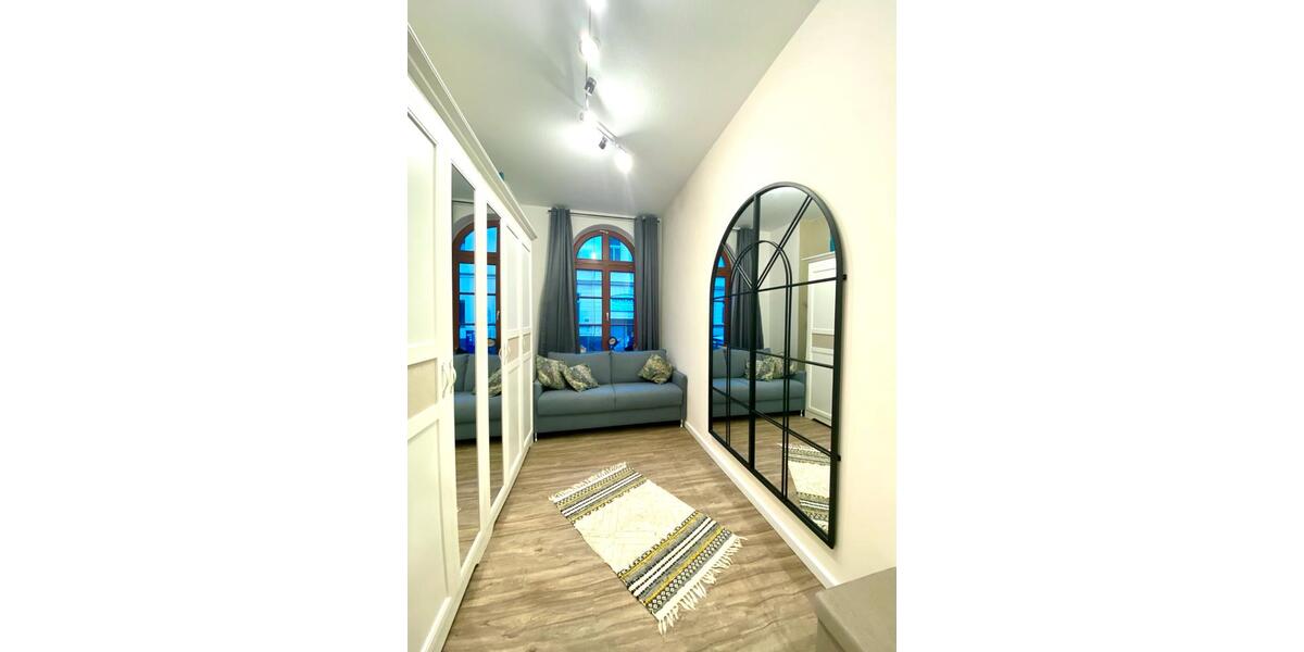 Erdgeschoßwohnung Schwerin - 3.5 Zimmer, 104 m&sup2;, 1.290&euro; | Angebot:26350922
