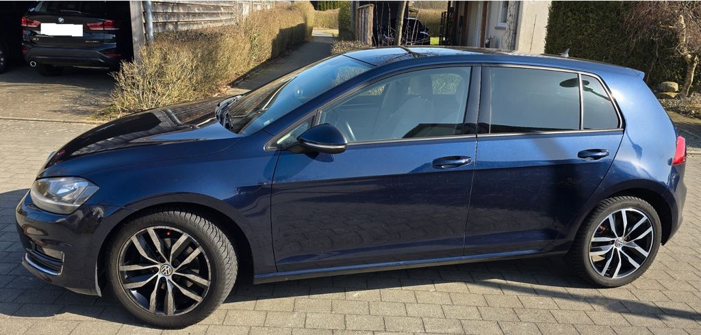 VW Golf 93.800 km 11.799 &euro; Flensburg 24943