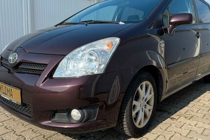 Toyota Corolla Verso 202.780 km 4.499 &euro; Bornheim 53332