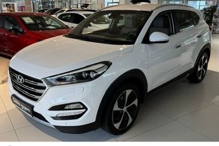 Hyundai TUCSON 141.500 km 14.950 &euro; Wesel 46485