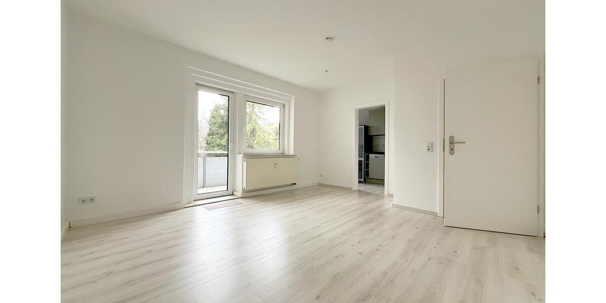 Erdgeschoßwohnung Glauchau - 3 Zimmer, 56 m&sup2;, 360&euro; | Angebot:26003173