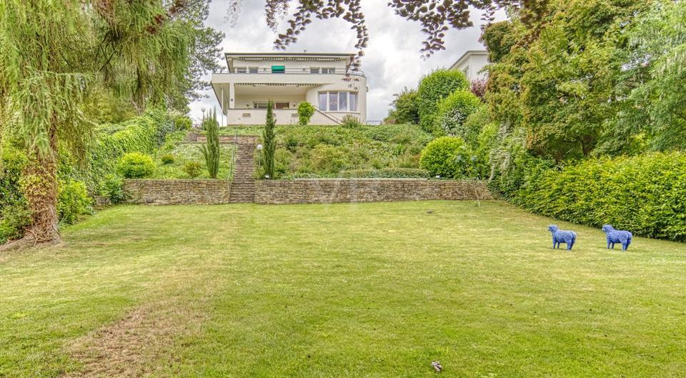 Einfamilienhaus Bonn Lannesdorf - 6 Zimmer, 160 m&sup2;, 3.100&euro; | Angebot:24795046