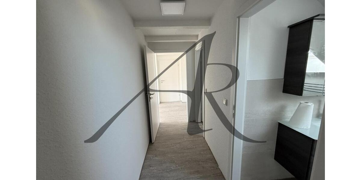 Etagenwohnung Tangerhütte - 3 Zimmer, 80 m&sup2;, 600&euro; | Angebot:23471110