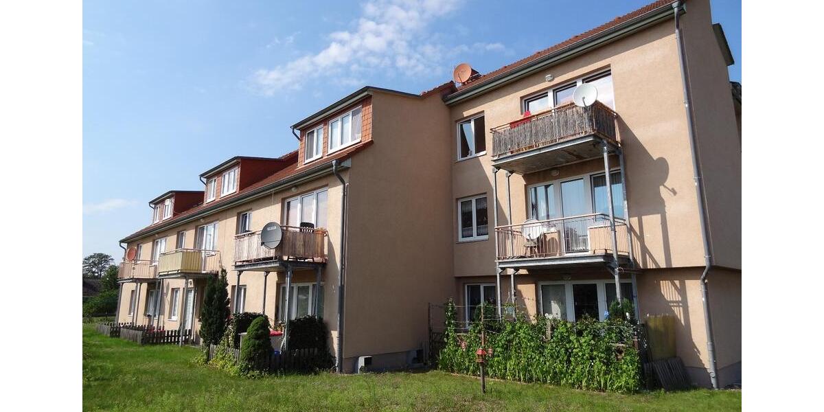 Erdgeschoßwohnung Gardelegen - 3 Zimmer, 74 m&sup2;, 520&euro; | Angebot:25431979