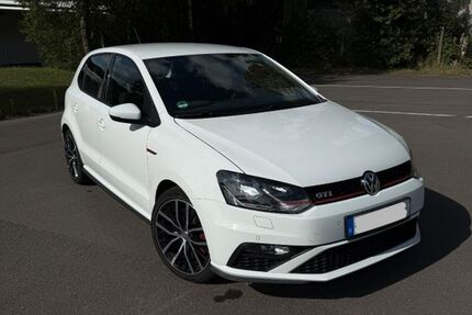 VW Polo 96.200 km 13.700 &euro; Netphen 57250