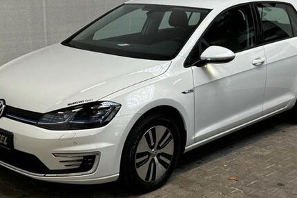 VW Golf 59.900 km 14.594 &euro; Roeslau 95195