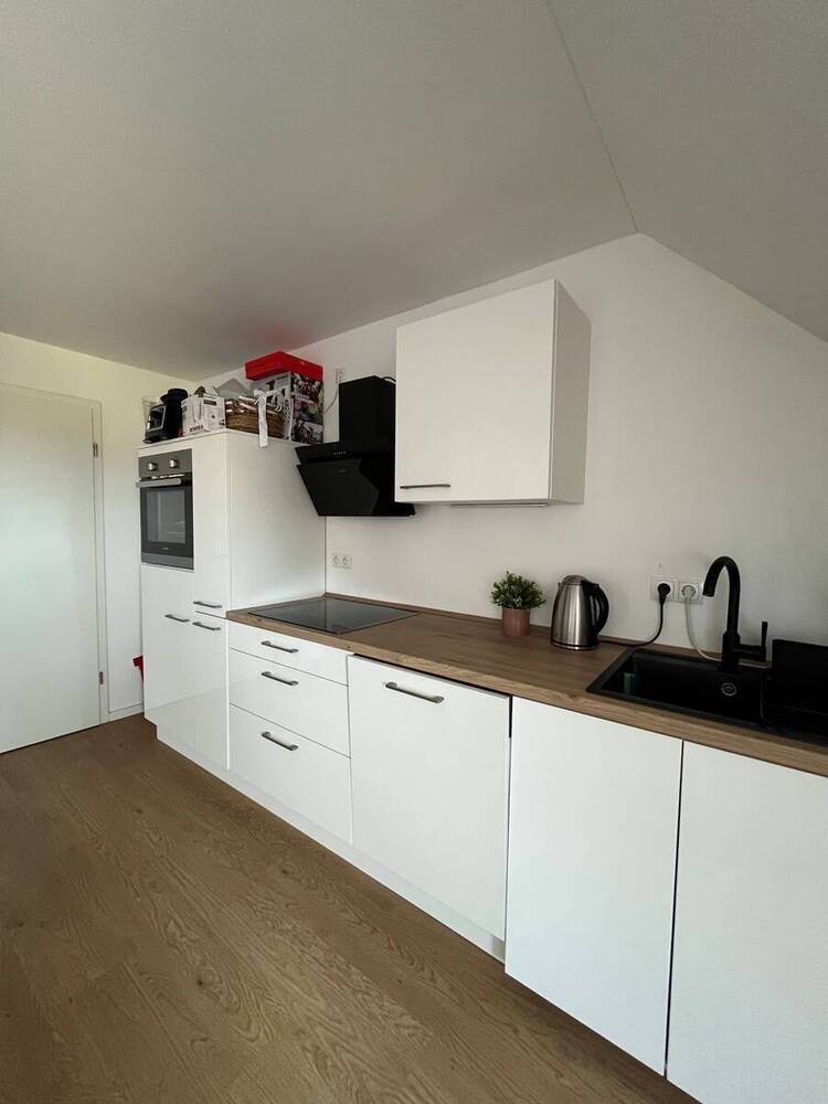 Moderne 2 Zimmer Dachgeschoßwohnung in Sankt Johannis - komplett saniert
