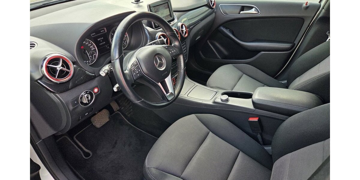 Mercedes-Benz B 200 BlueEfficiency Automatik/Xenon 100.360 km 6.900 &euro; Wilsdruff 01723