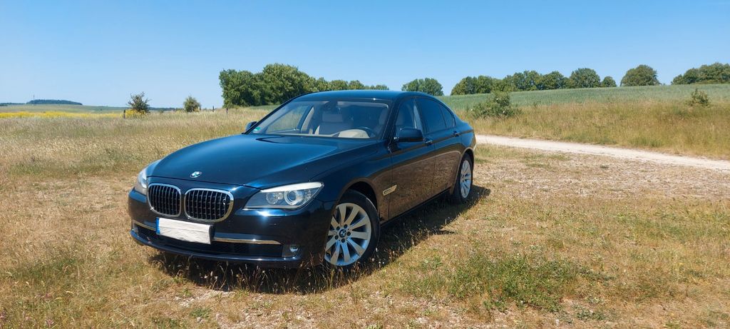 BMW 750 155.000 km 14.000 &euro; Dillstädt 98530
