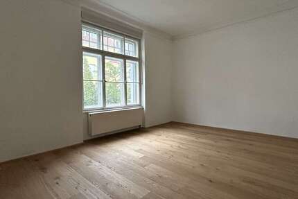 Wohnung Augsburg Antonsviertel - 5 Zimmer, 106 m&sup2;, 1.640&euro; | Angebot:27333205