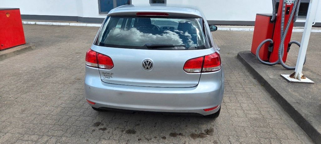 VW Golf 138.237 km 3.300 &euro; Rostock 18107