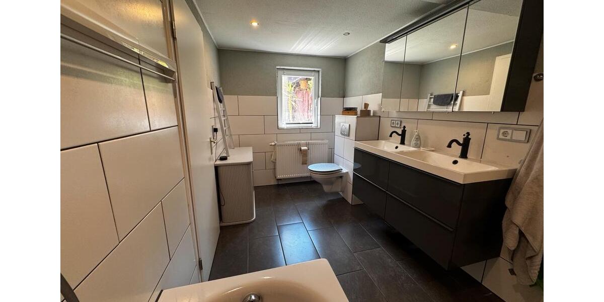 Einfamilienhaus Heßheim - 4.5 Zimmer, 90 m&sup2;, 195.000&euro; | Angebot:26995592