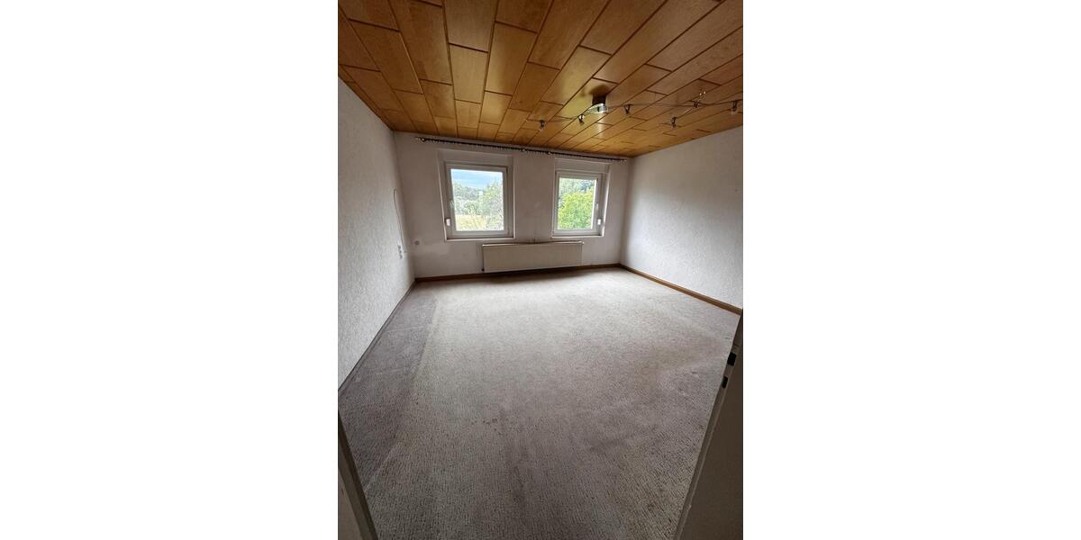 Etagenwohnung Döbern - 3 Zimmer, 70 m&sup2;, 56.000&euro; | Angebot:27096951