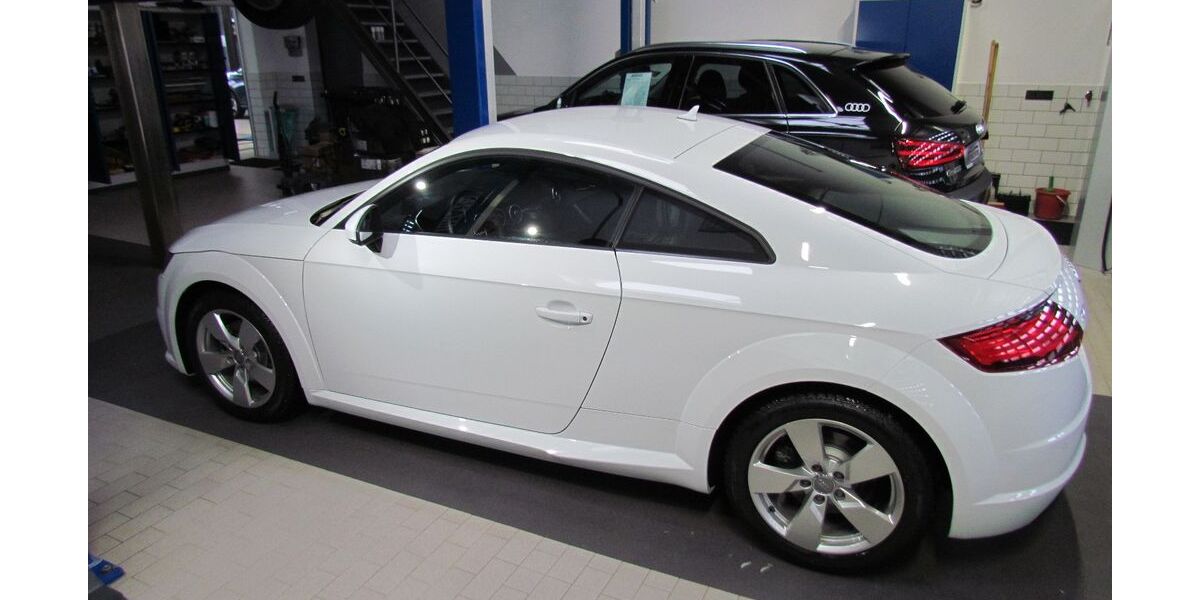 Audi TT 29.200 km 29.999 &euro; Lugau 09385