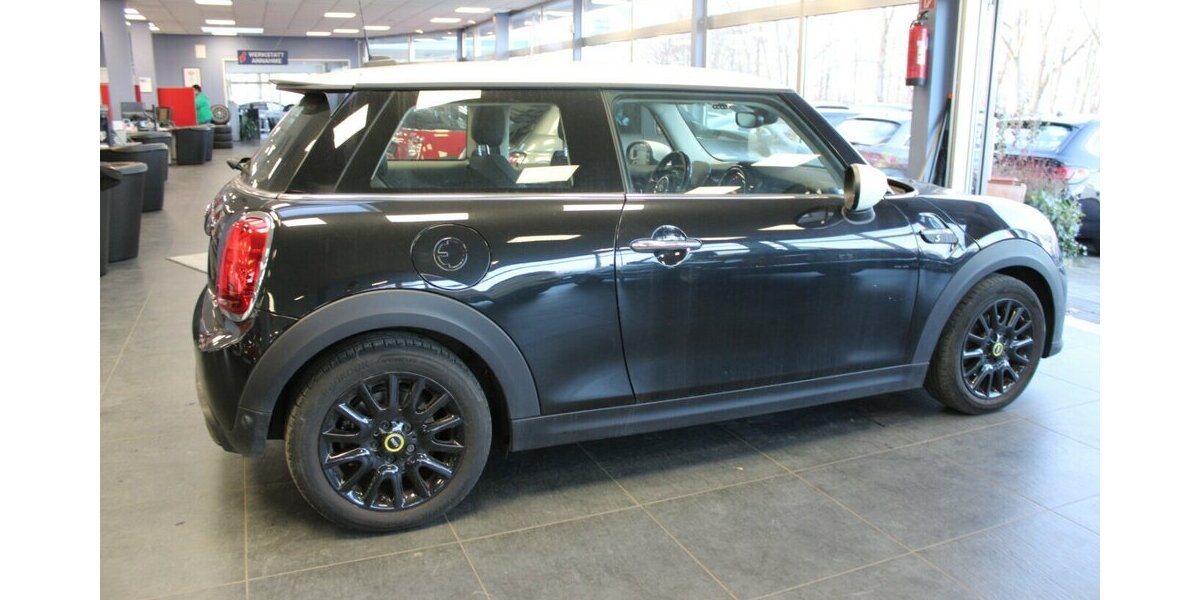 Mini Cooper SE Classic Trim 39.998 km 16.480 &euro; Euskirchen 53881