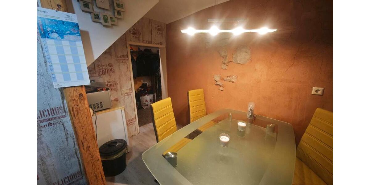 Reihenhaus Wallhausen - 4 Zimmer, 97 m&sup2;, 67.000&euro; | Angebot:26379133